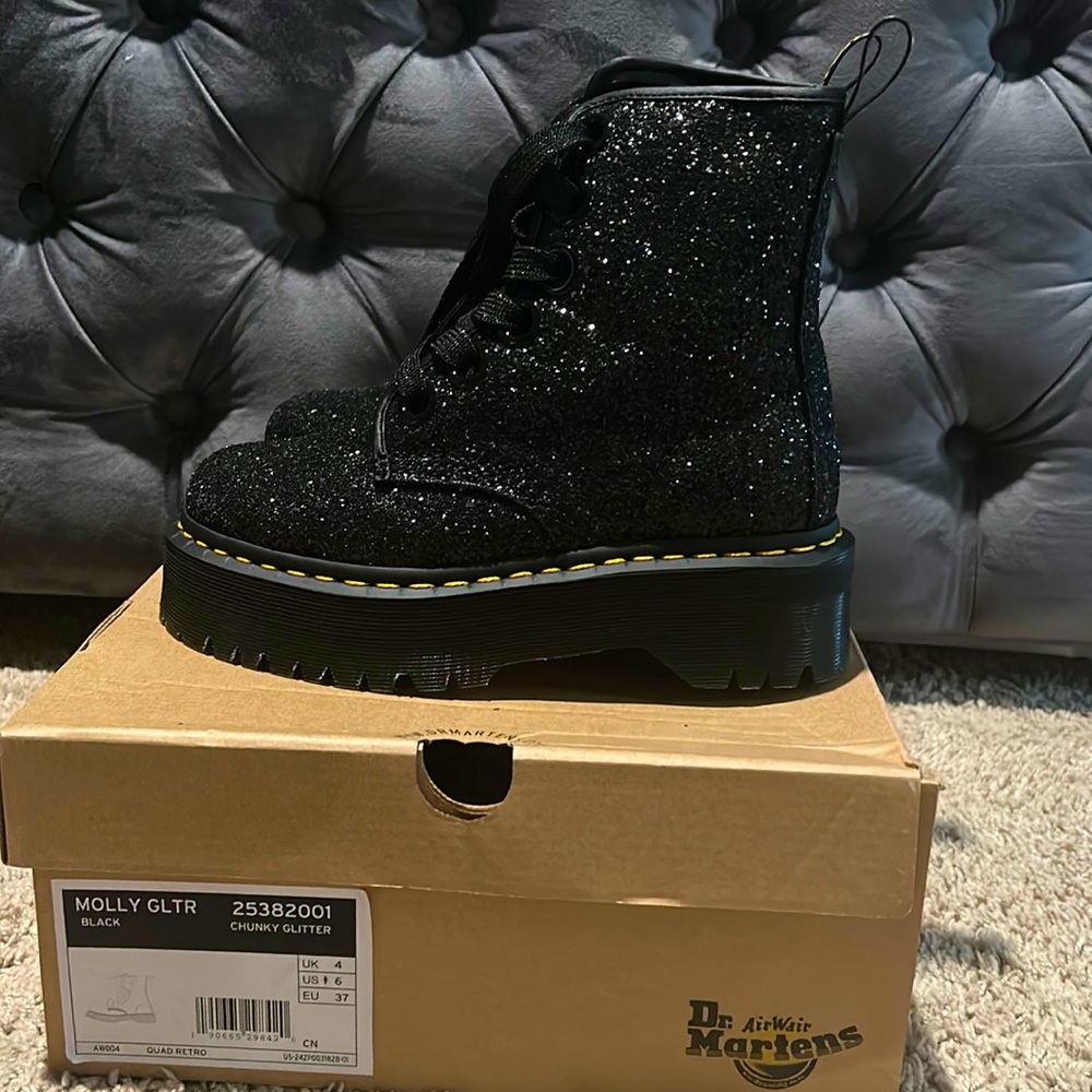 dr martens molly glitter black